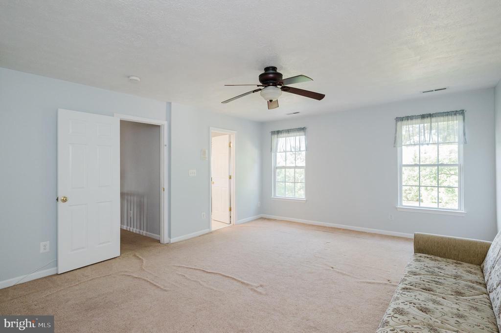 4614 RIDDLE DRIVE