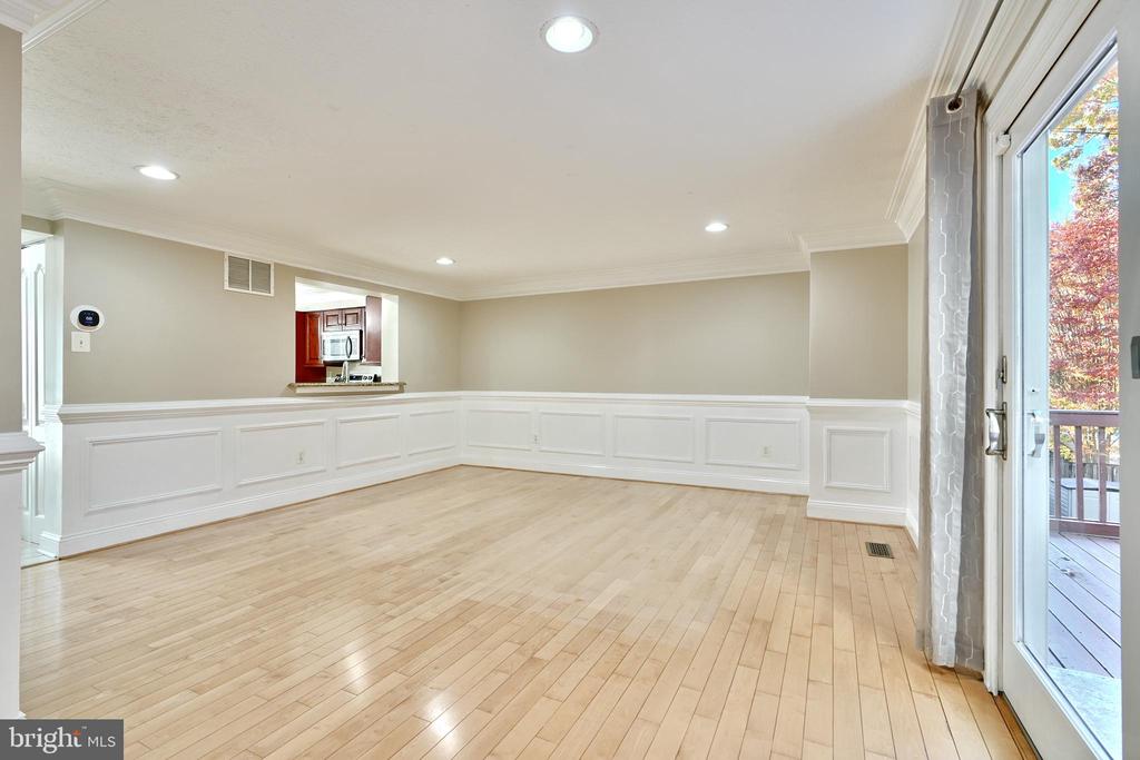 12 Shrewsbury Ct