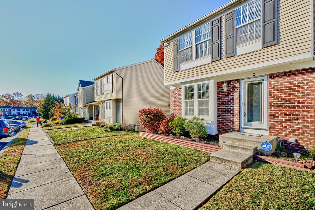12 Shrewsbury Ct