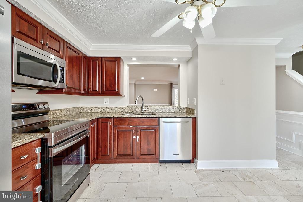 12 Shrewsbury Ct