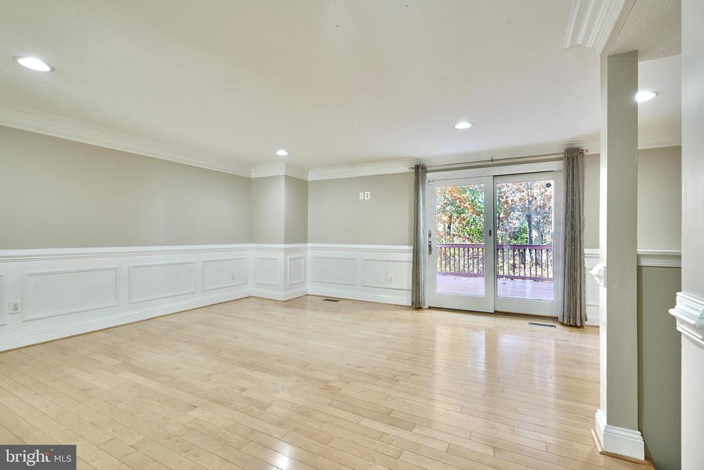 12 Shrewsbury Ct