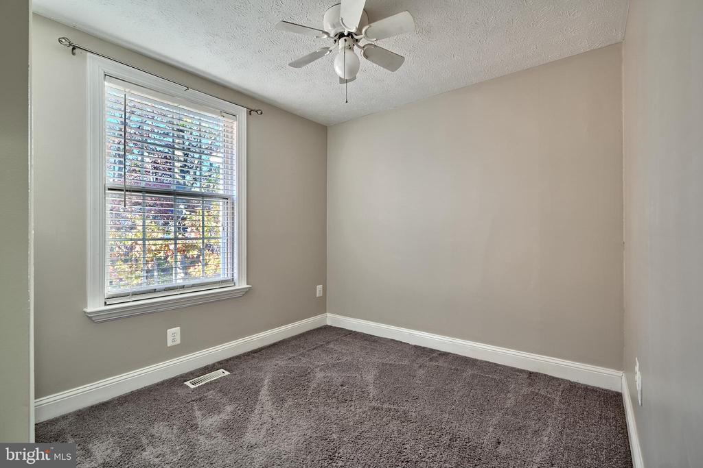 12 Shrewsbury Ct