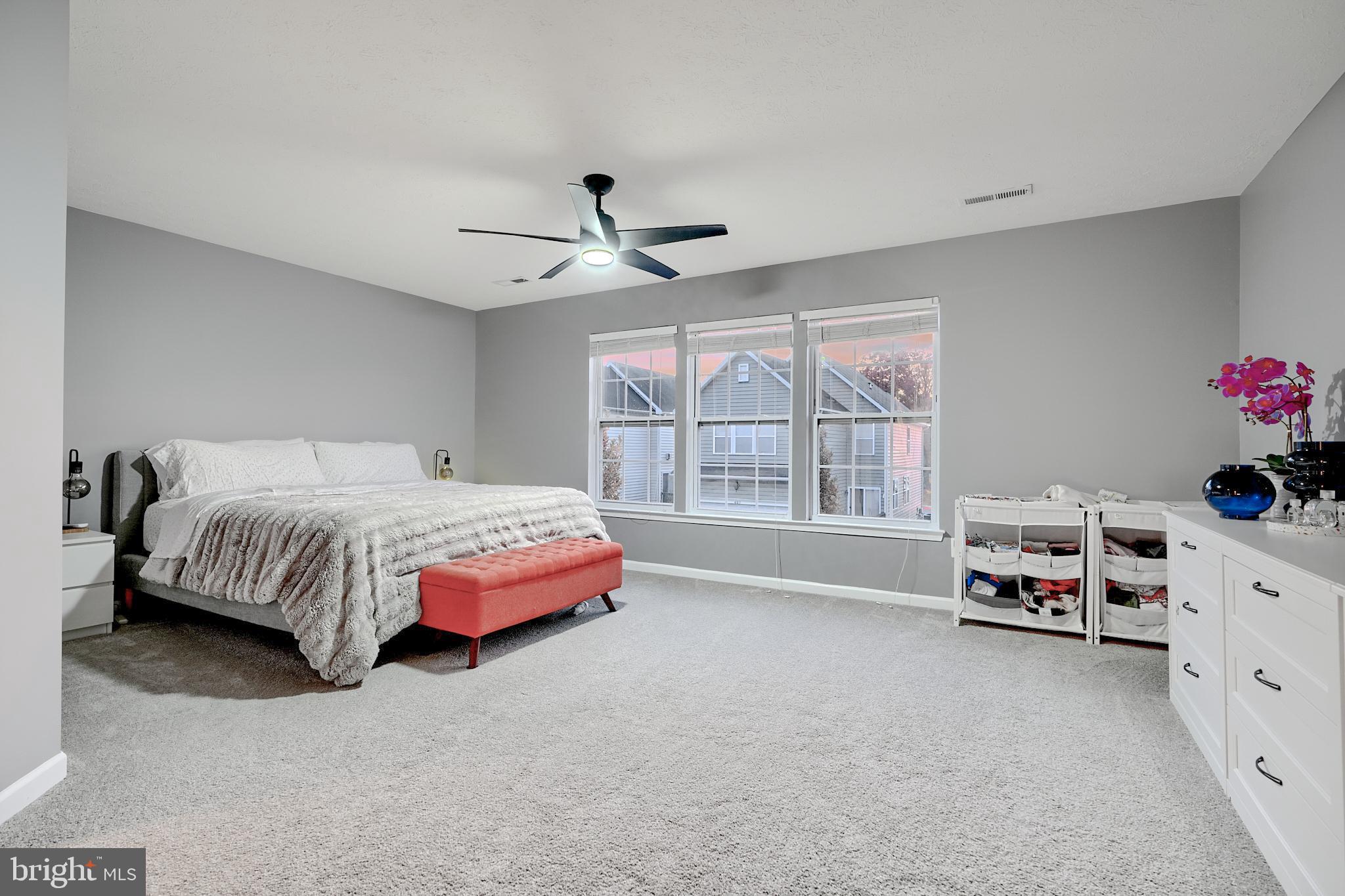 706 Nellis Rd