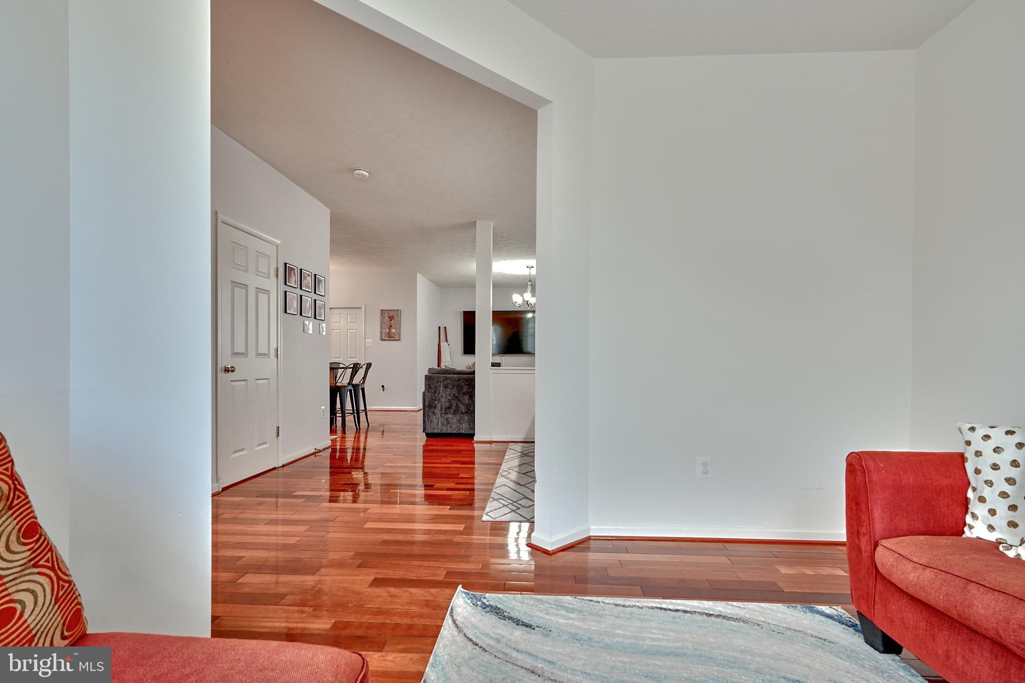 706 Nellis Rd