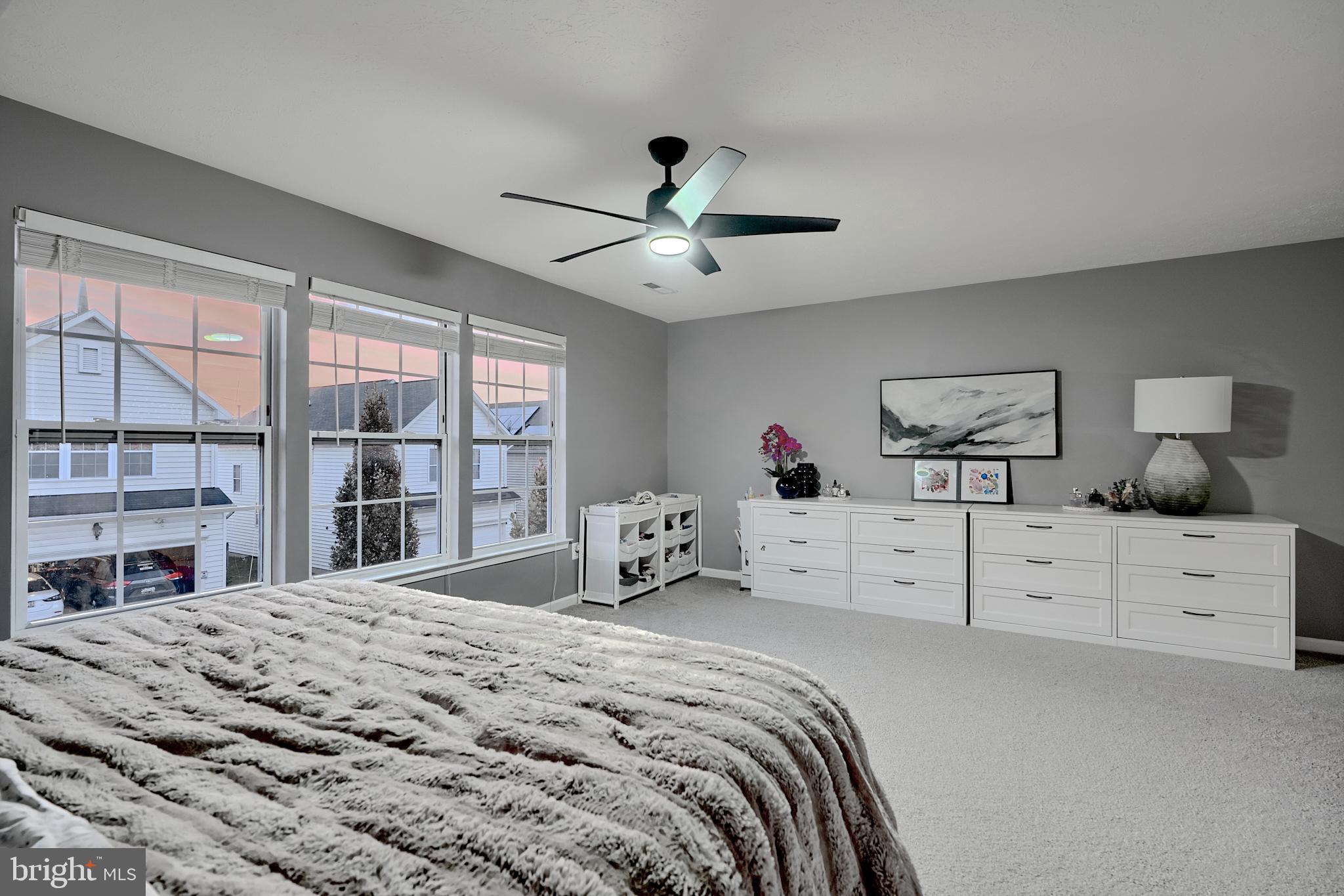 706 Nellis Rd