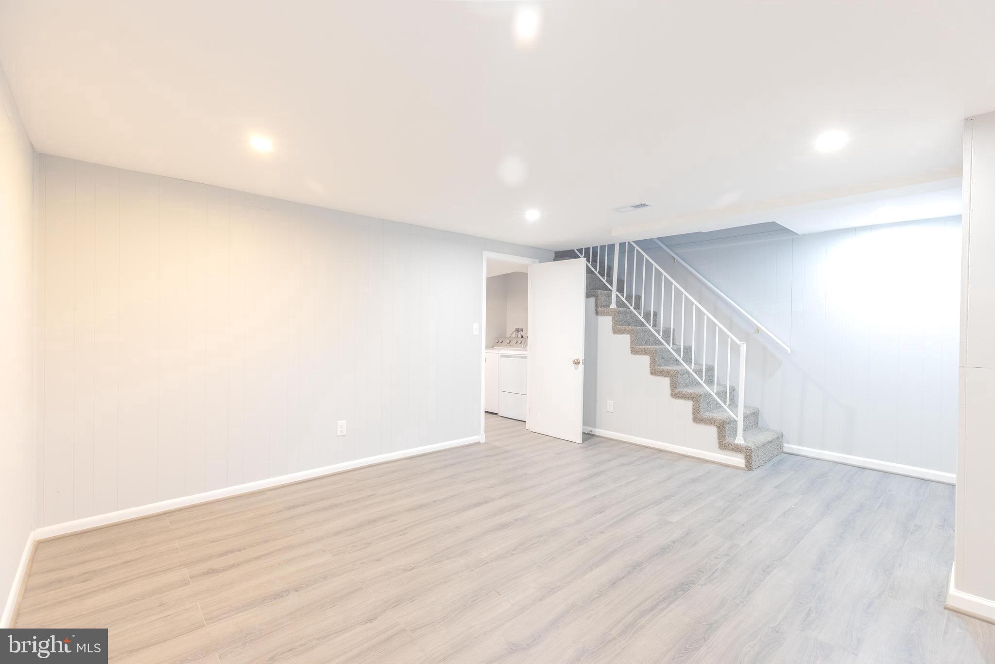 144 Stevenson Ln
