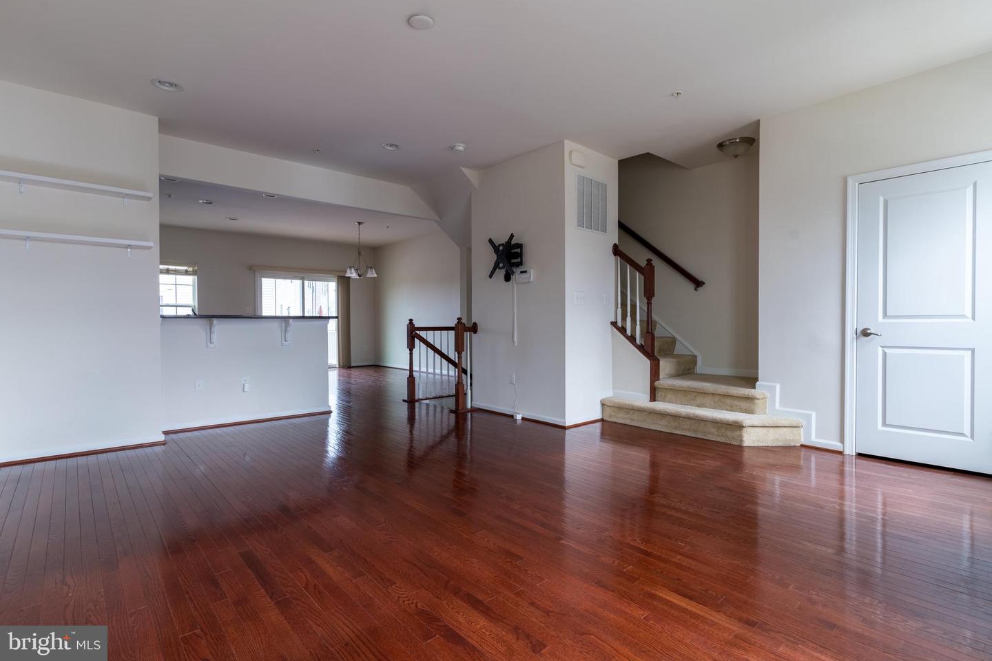 9462 Ballard Green Dr