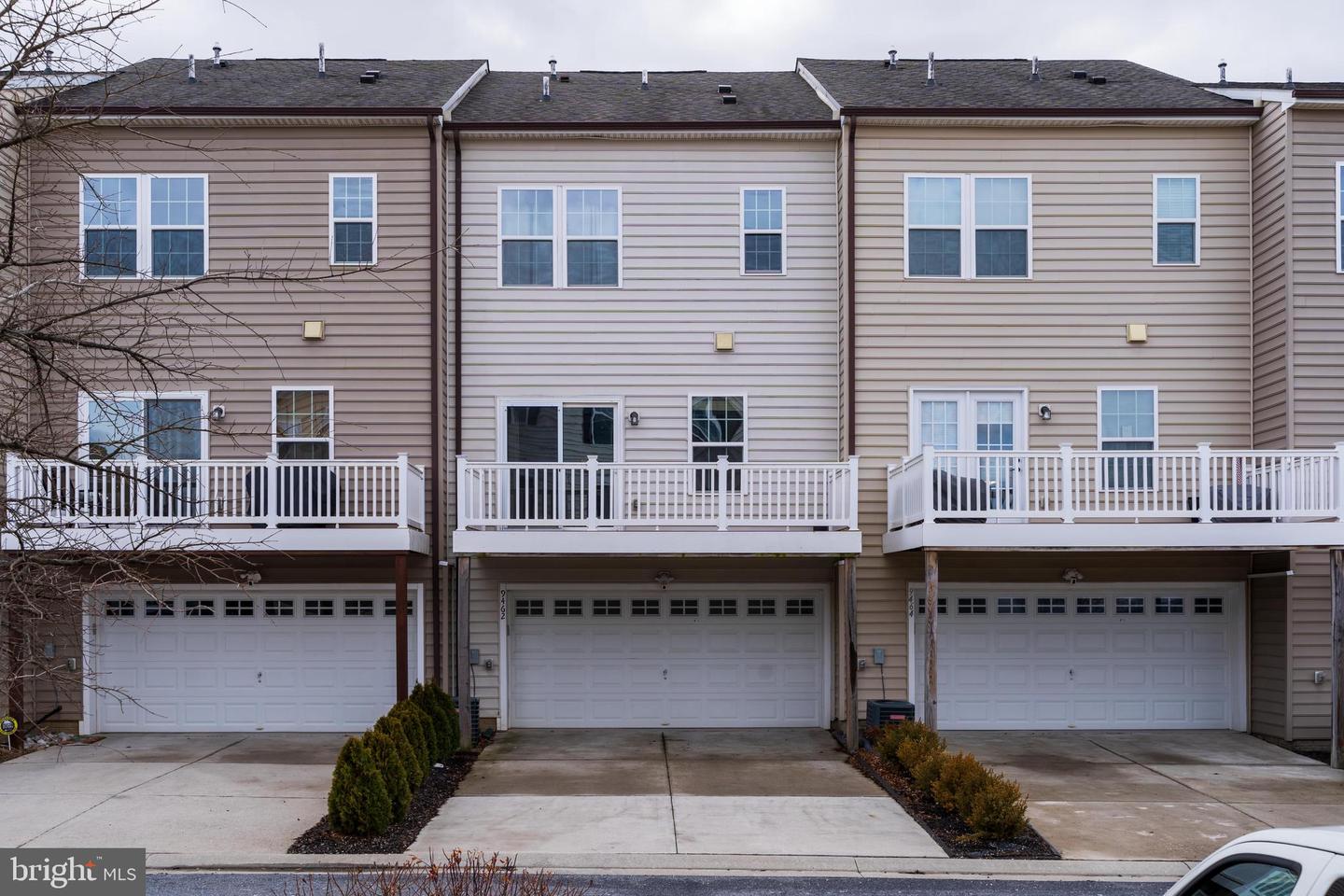 9462 Ballard Green Dr