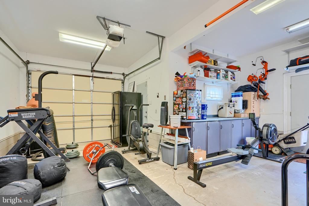 12 OAKWAY RD