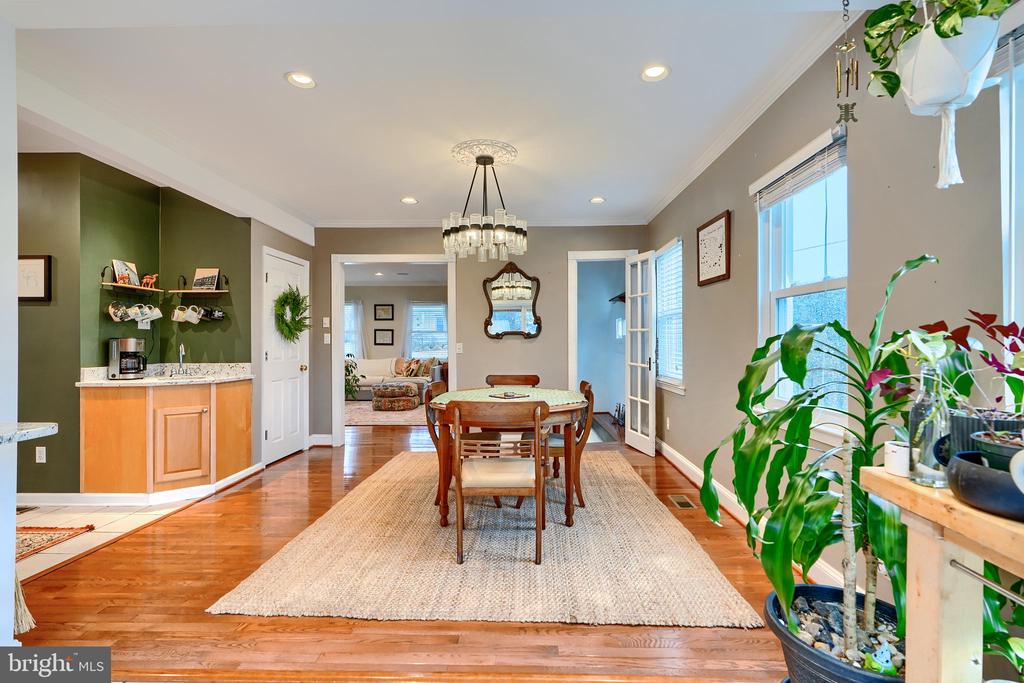 12 OAKWAY RD
