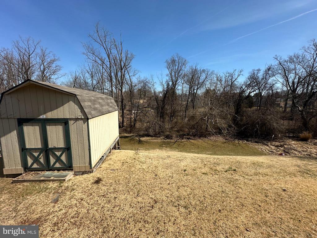 4 MELANIE CT