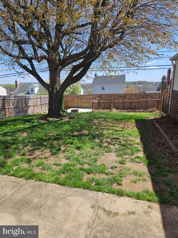 8015 NEIGHBORS AVENUE