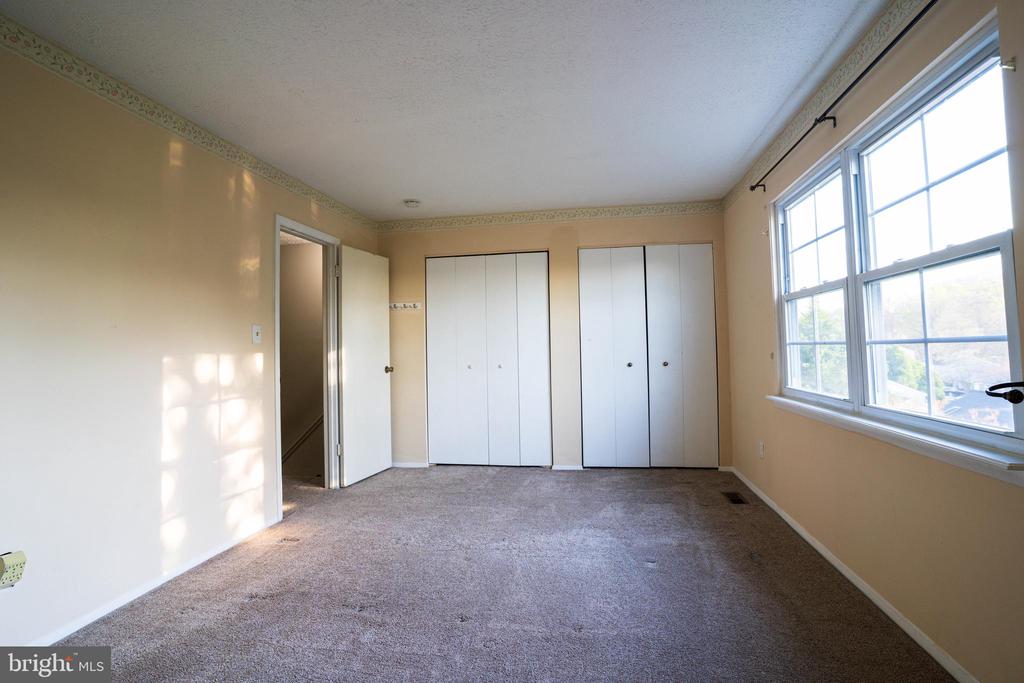 36 Perryfalls Pl