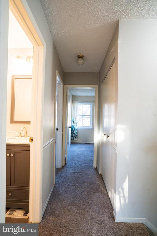 36 Perryfalls Pl