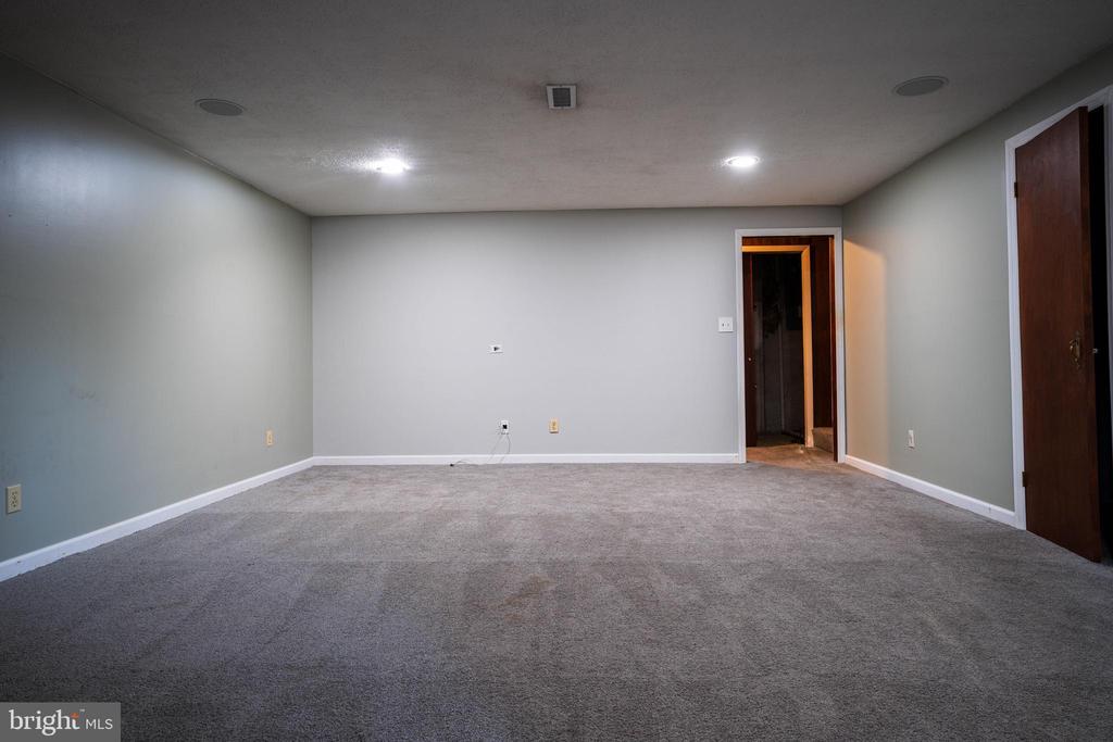 36 Perryfalls Pl
