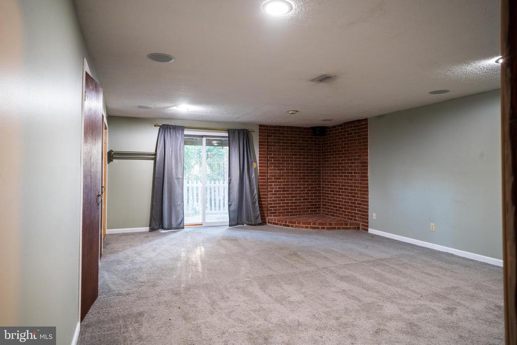 36 Perryfalls Pl