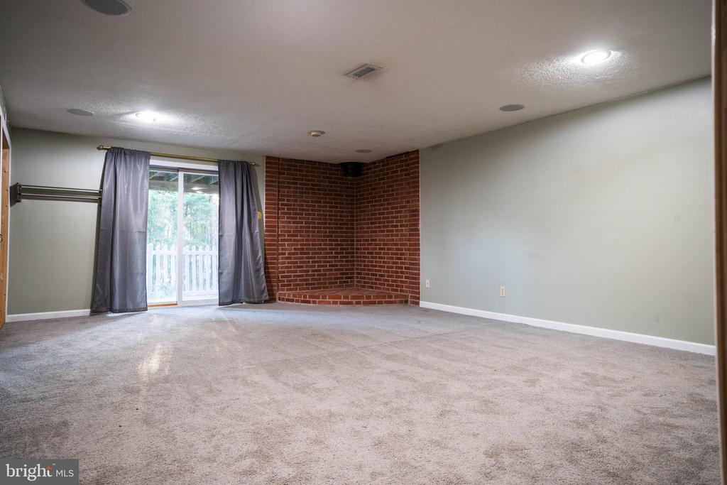 36 Perryfalls Pl