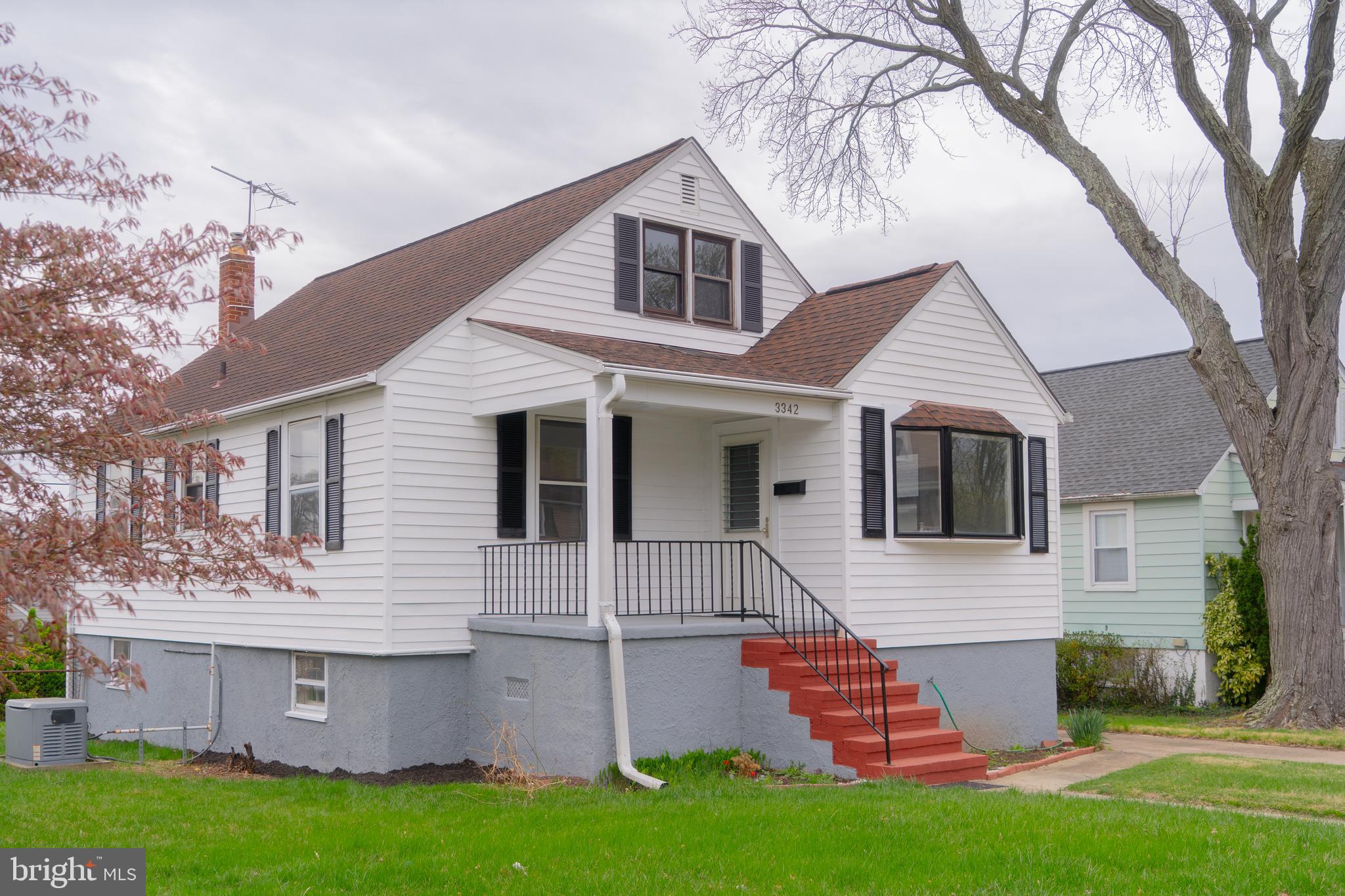 3342 Woodside Ave