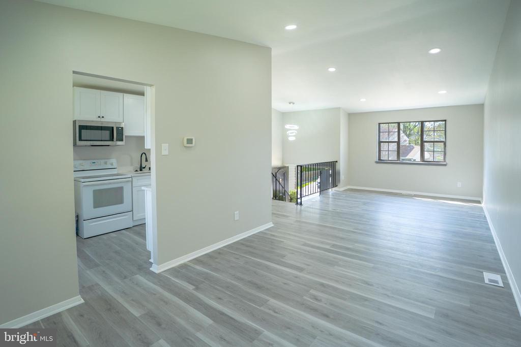 9103 Summer Park Dr