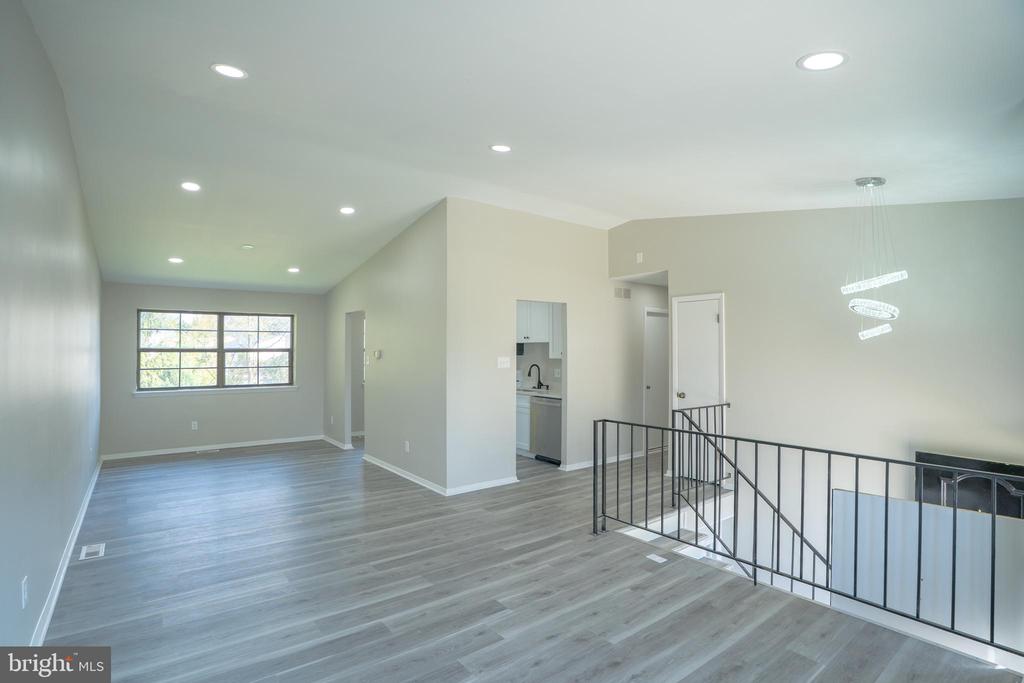9103 Summer Park Dr