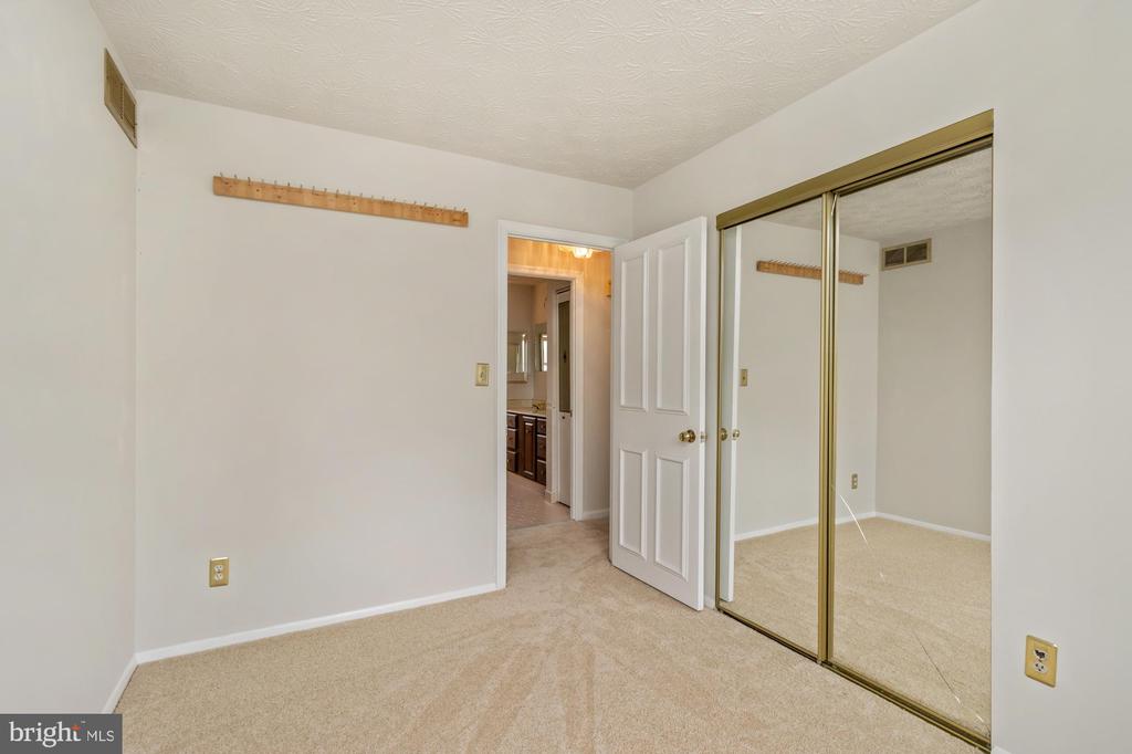 8809 DEARBORN DRIVE