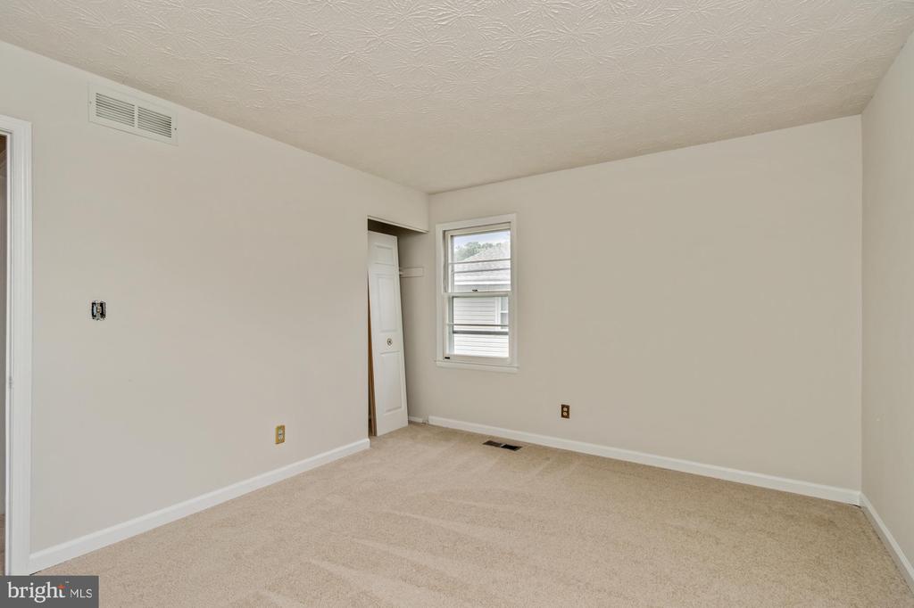 8809 DEARBORN DRIVE