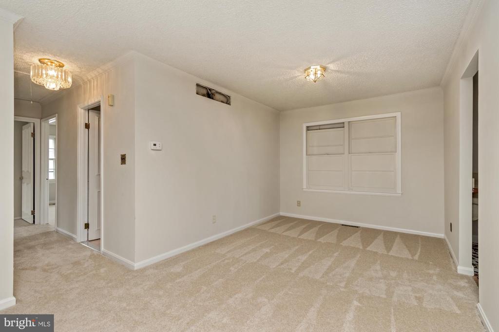 8809 DEARBORN DRIVE