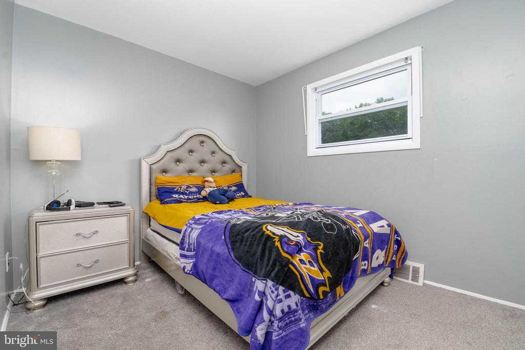 5513 DAYBREAK TERRACE
