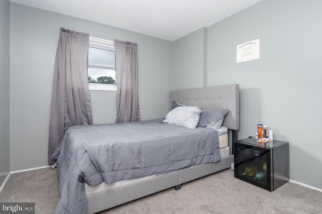 5513 DAYBREAK TERRACE