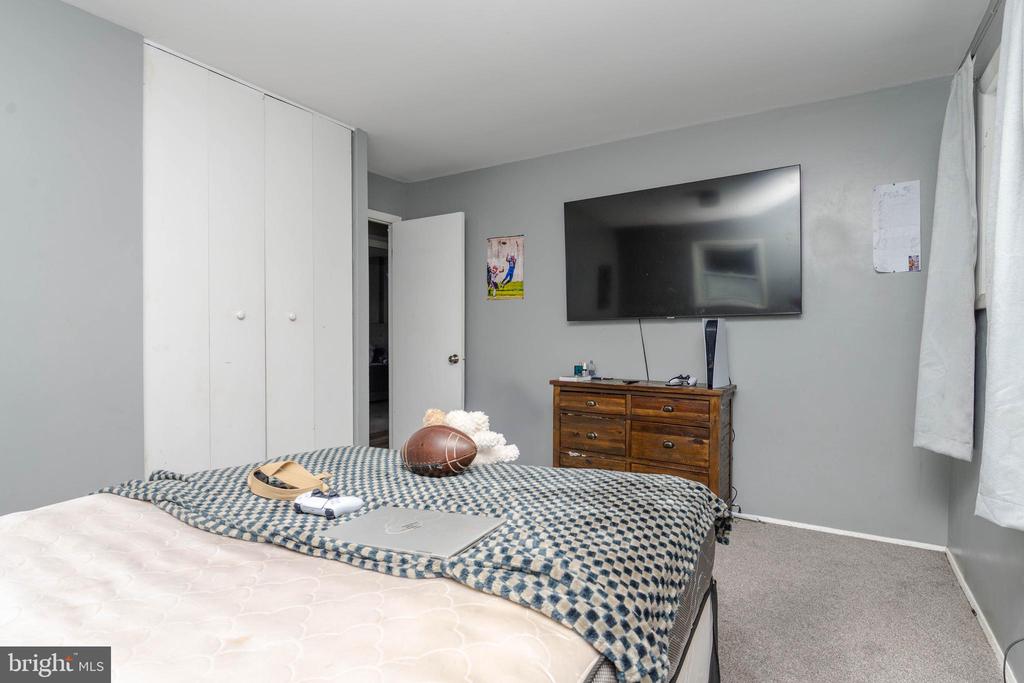 5513 DAYBREAK TERRACE