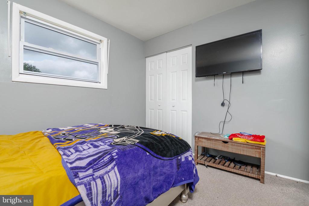 5513 DAYBREAK TERRACE