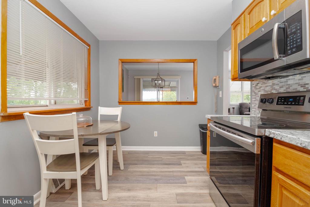 5513 DAYBREAK TERRACE