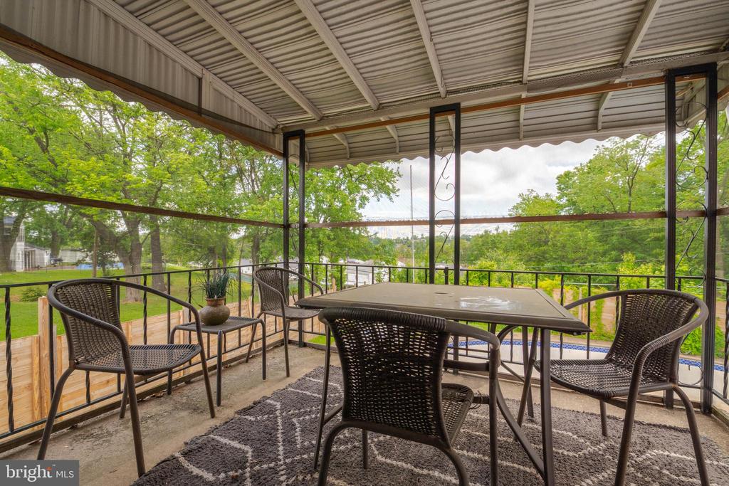 5513 DAYBREAK TERRACE