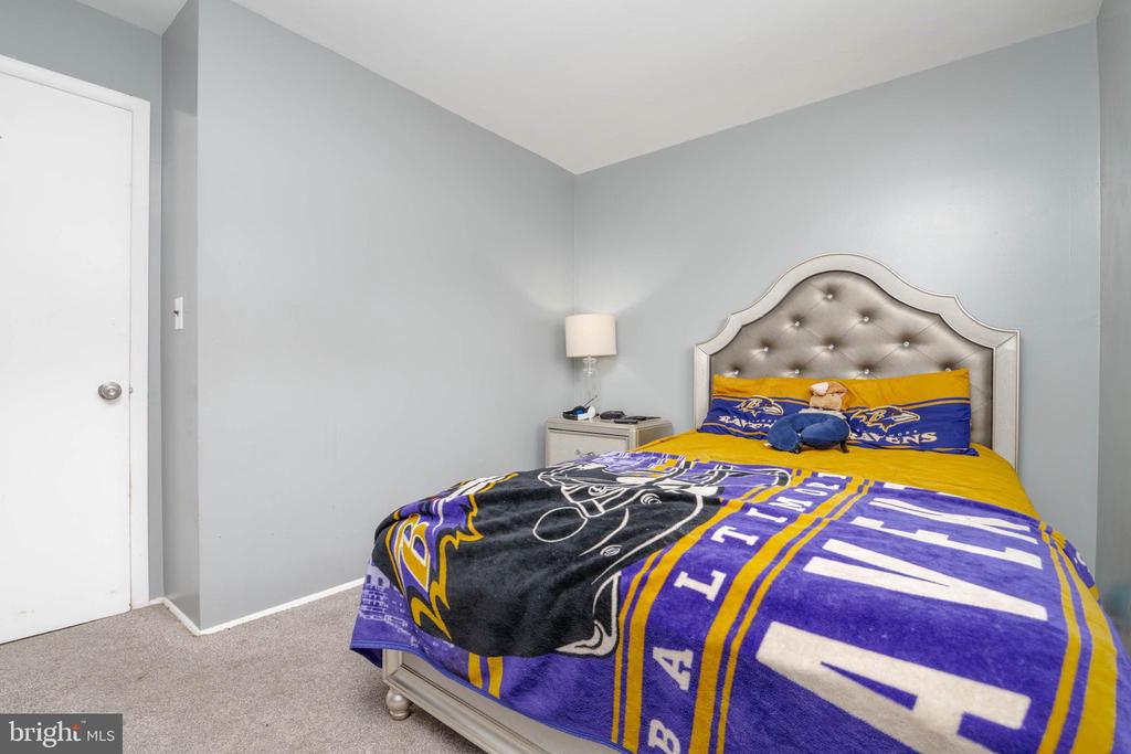 5513 DAYBREAK TERRACE