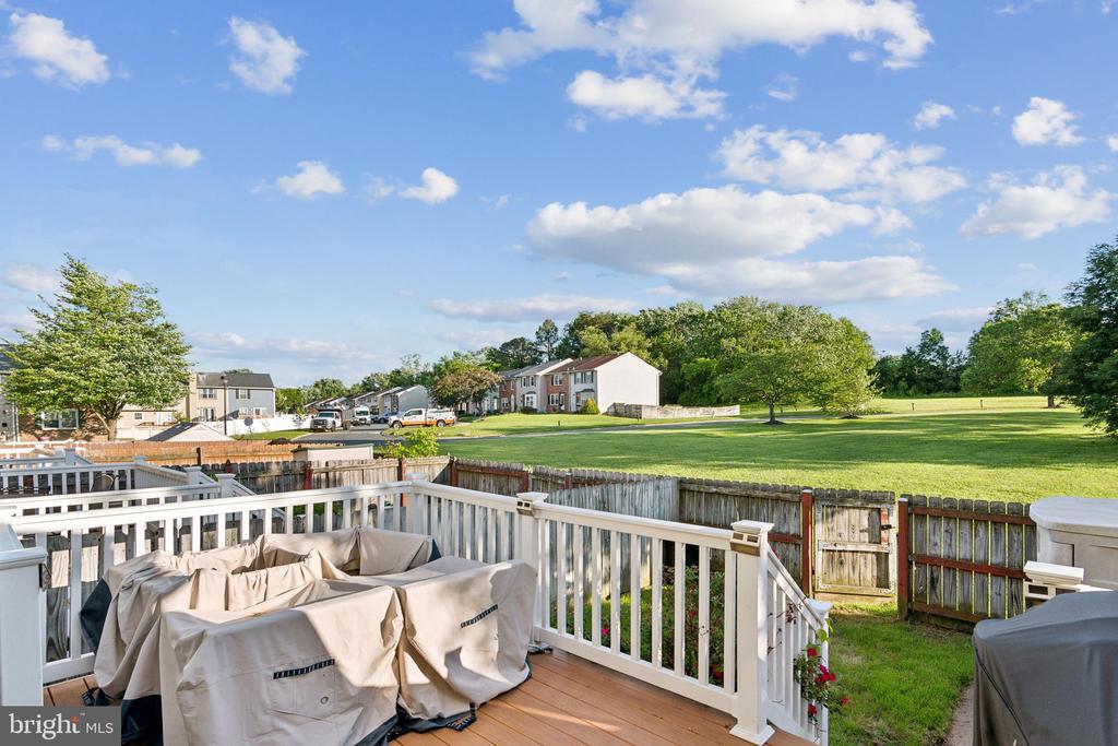 10 BANTRY COURT