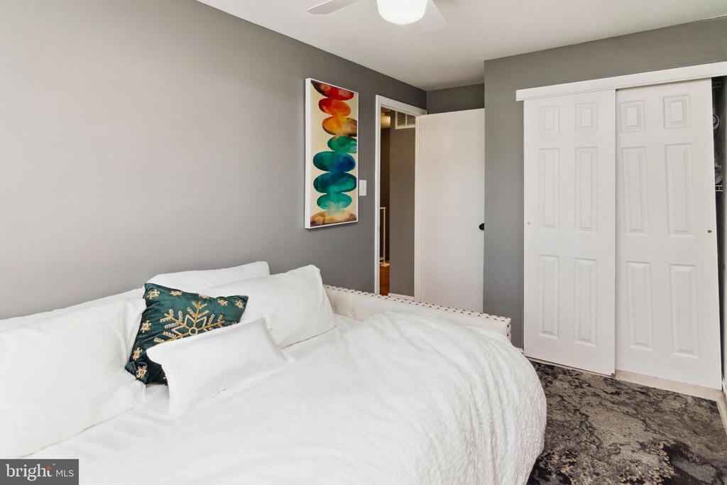 10 BANTRY COURT
