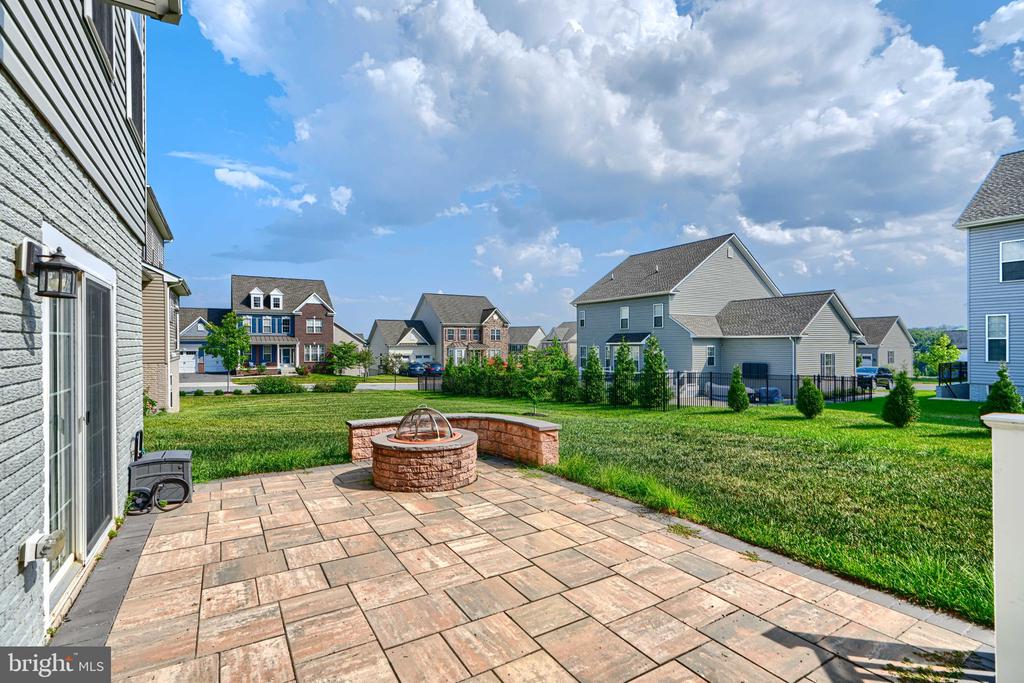 10819 WHITE TRILLIUM ROAD