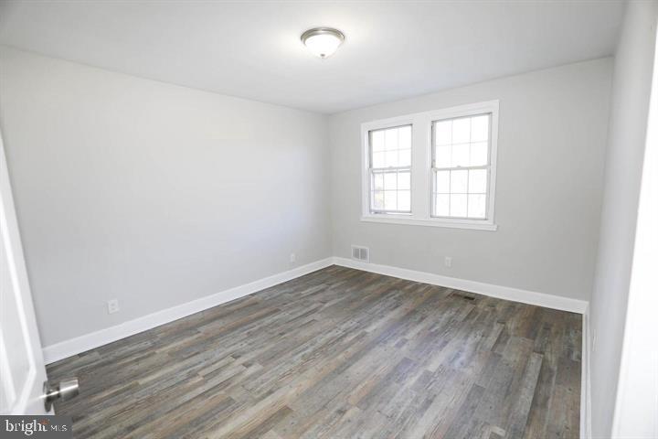 113 NUNNERY LN