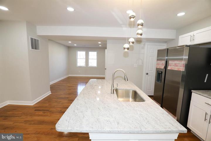 113 NUNNERY LN