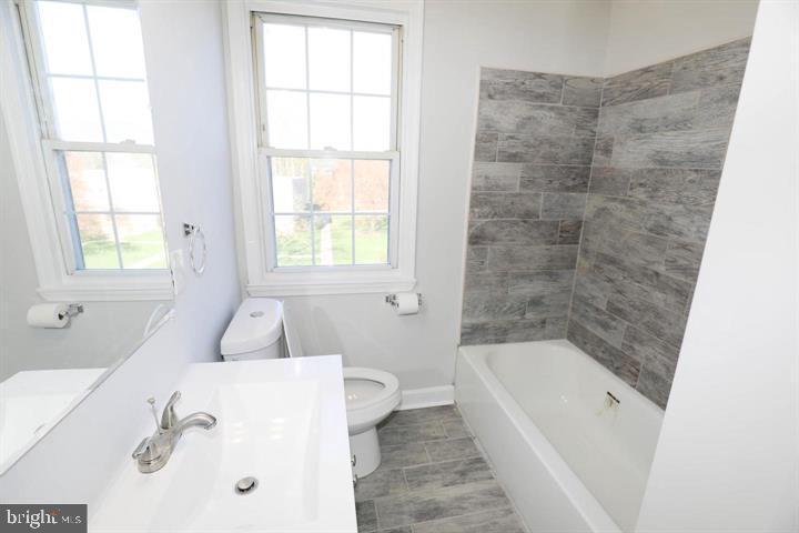 113 NUNNERY LN