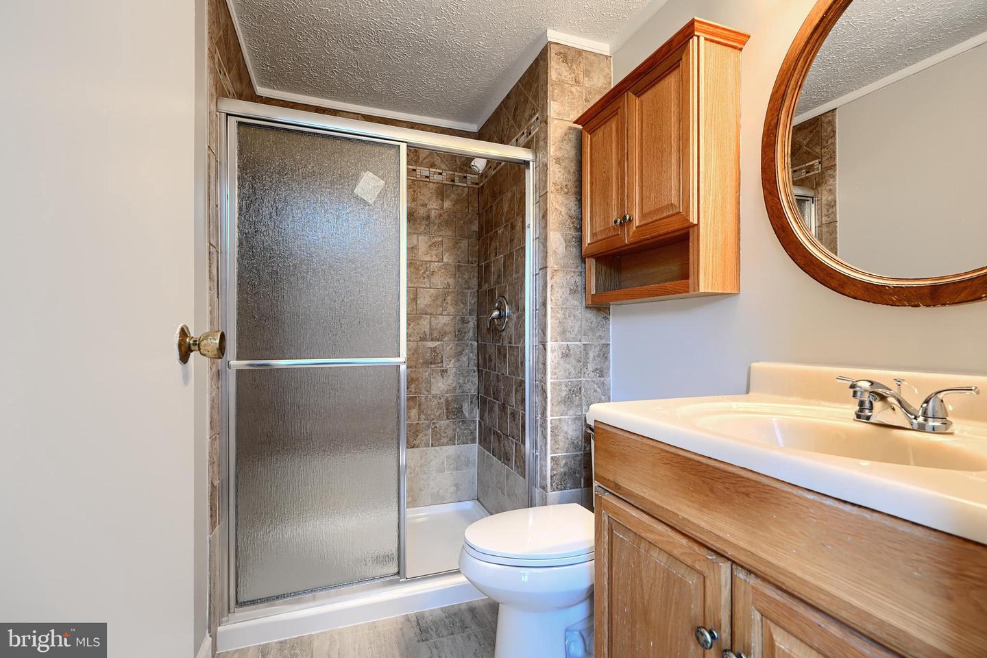 16 Ayr Ct