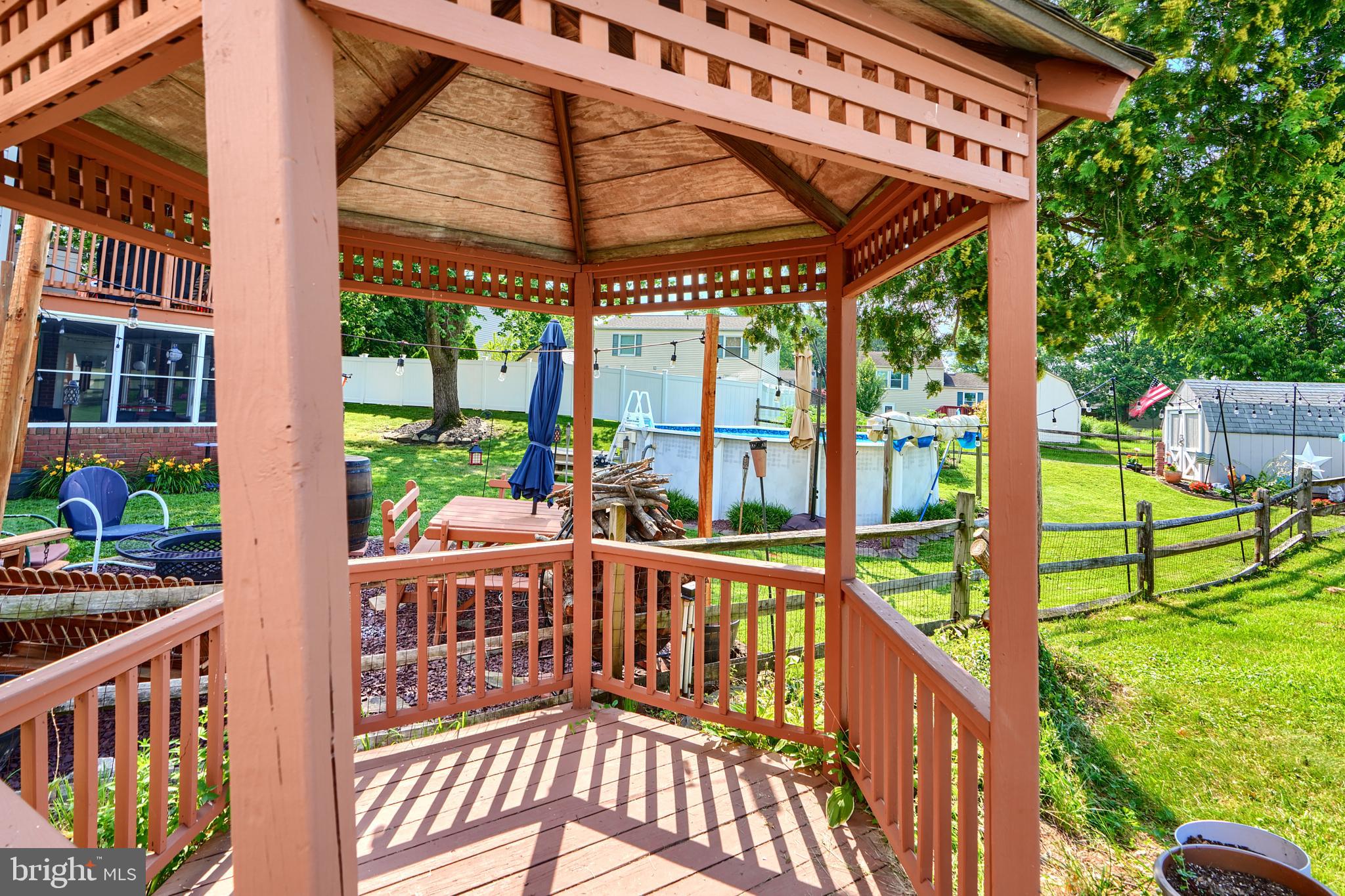 16 Ayr Ct