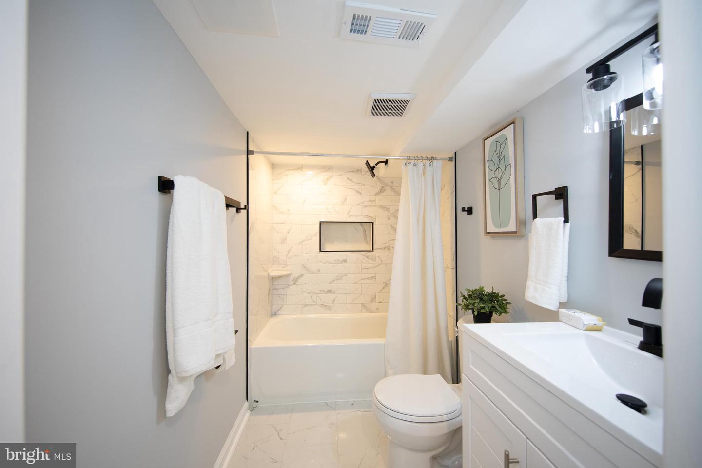 416 Dunkirk Rd
