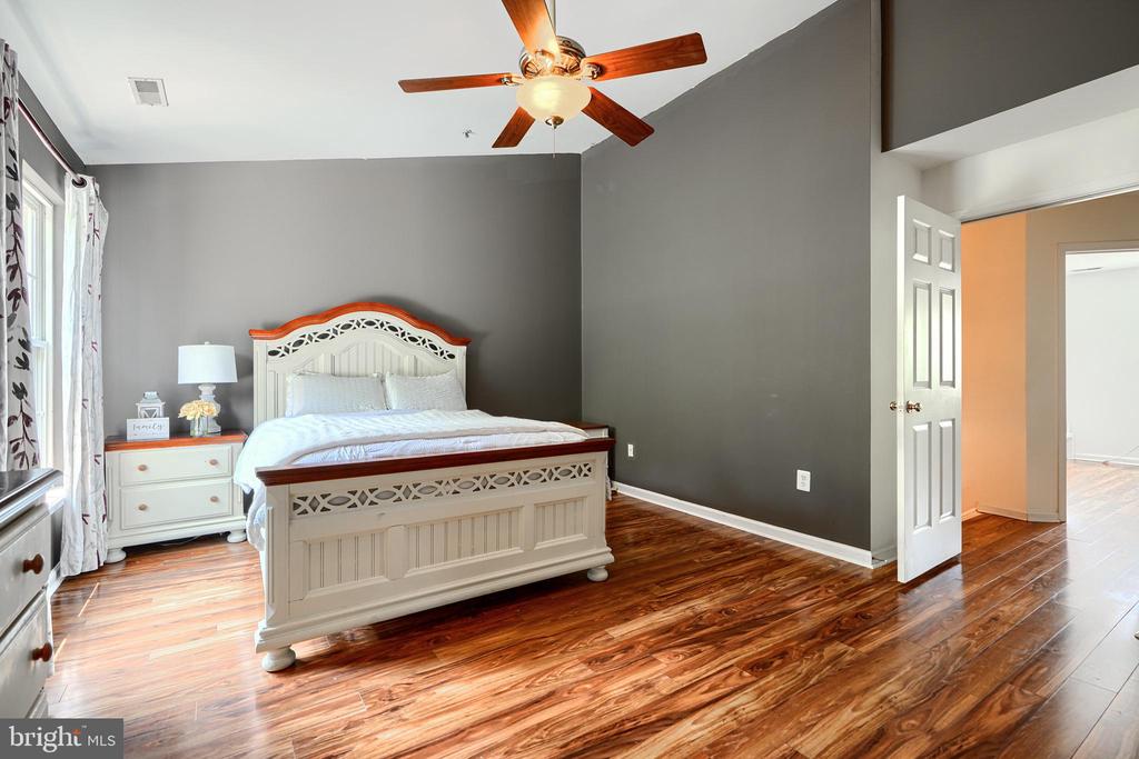 137 Arbor Vista Ln
