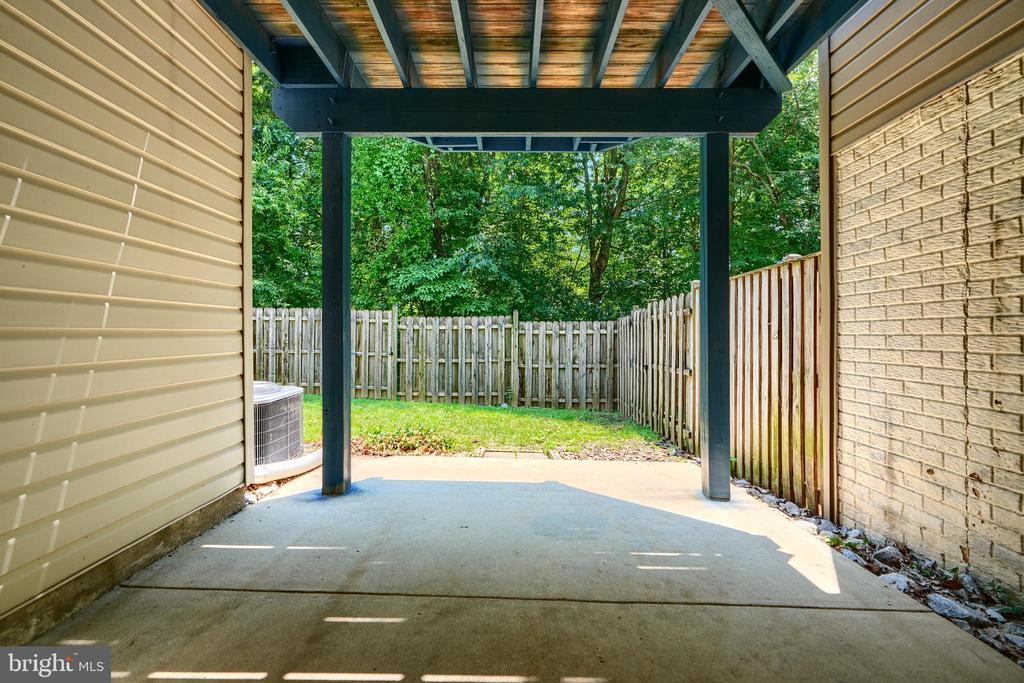 137 Arbor Vista Ln