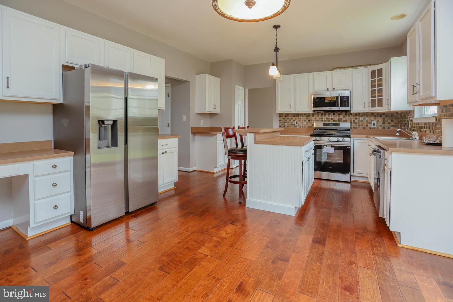 34 BROADBRIDGE RD