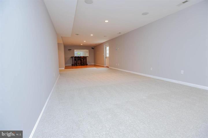 34 BROADBRIDGE RD