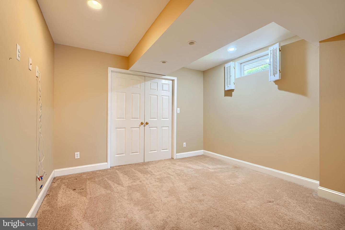 5101 Crest Haven Way