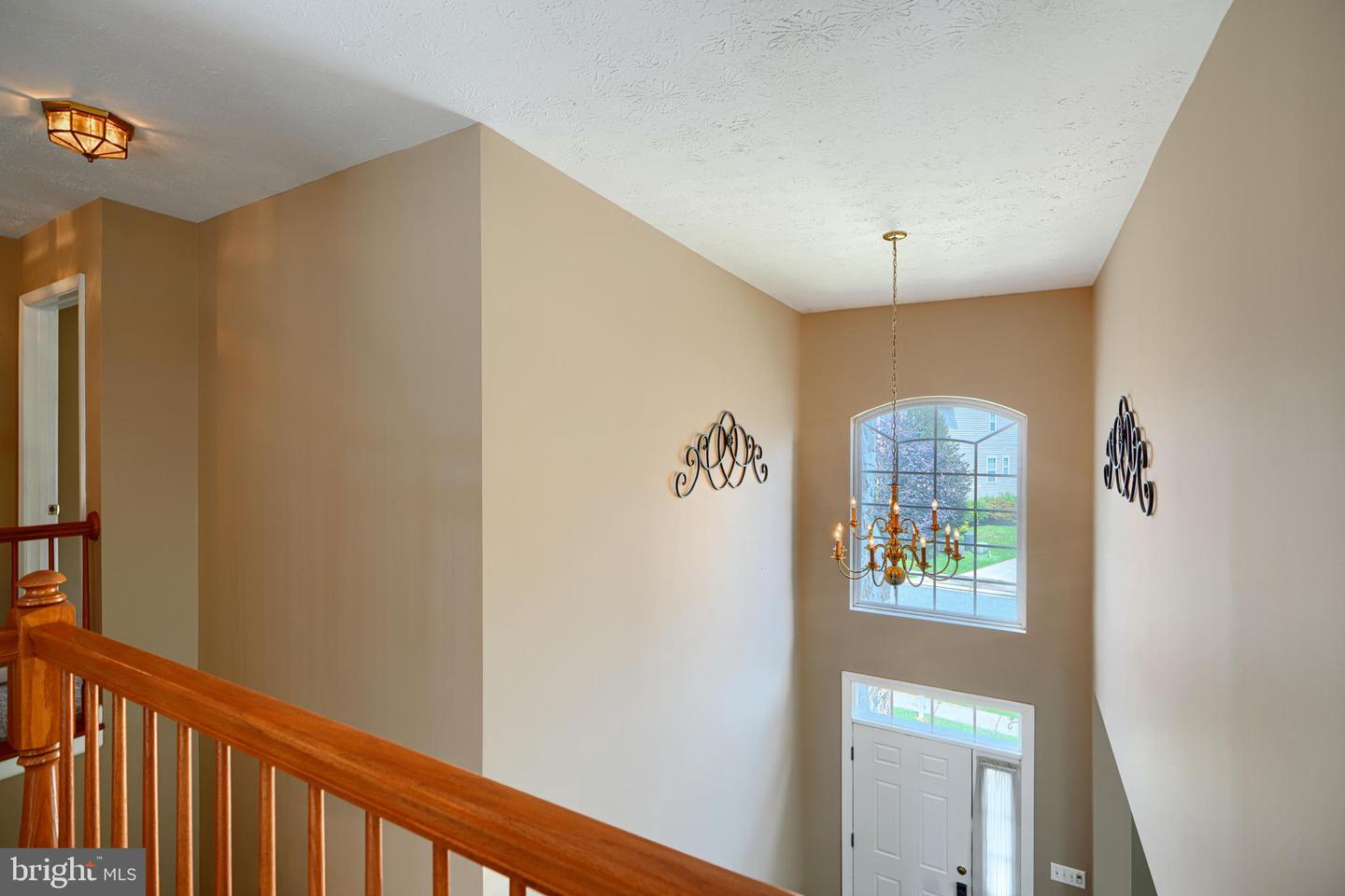 5101 Crest Haven Way