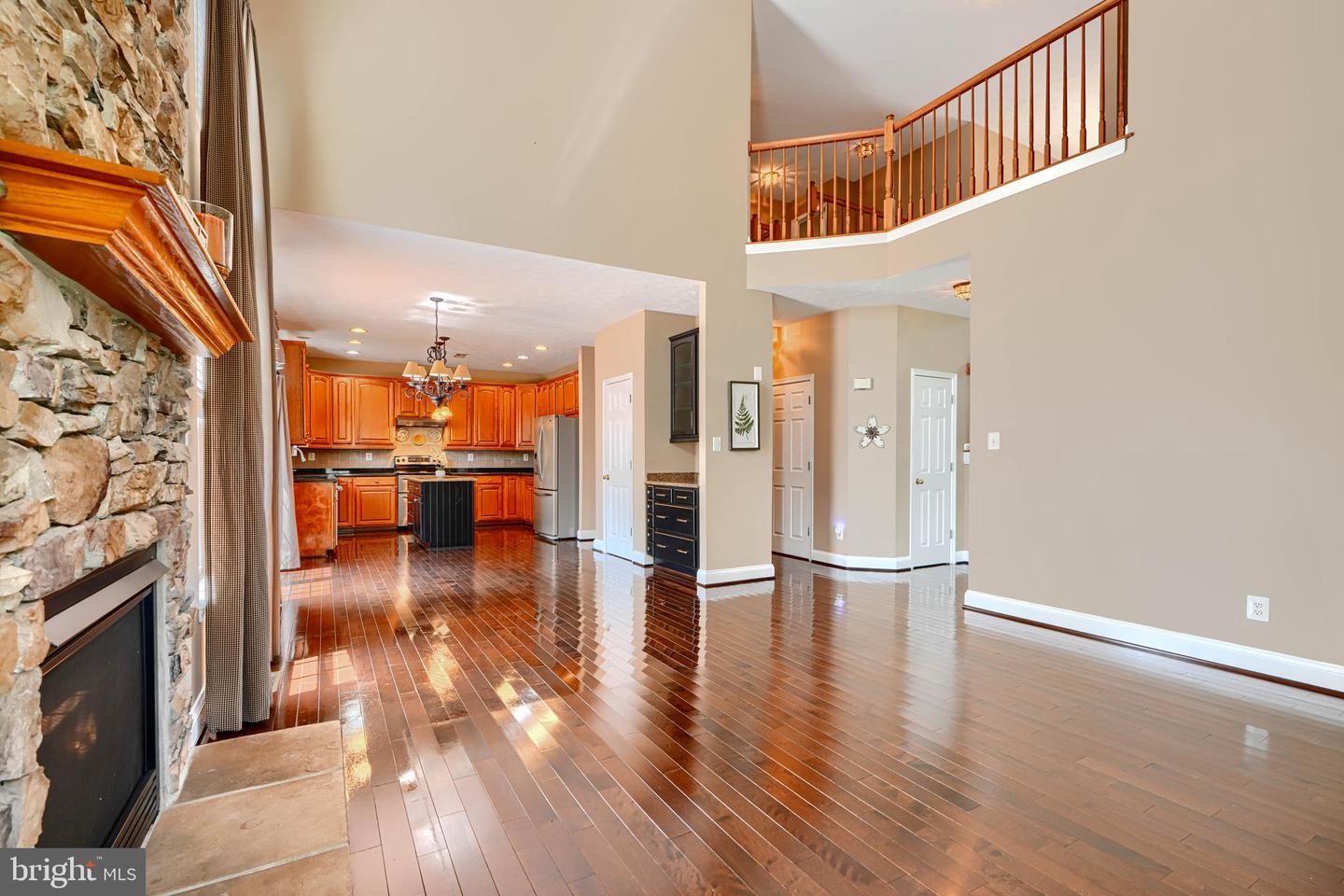 5101 Crest Haven Way